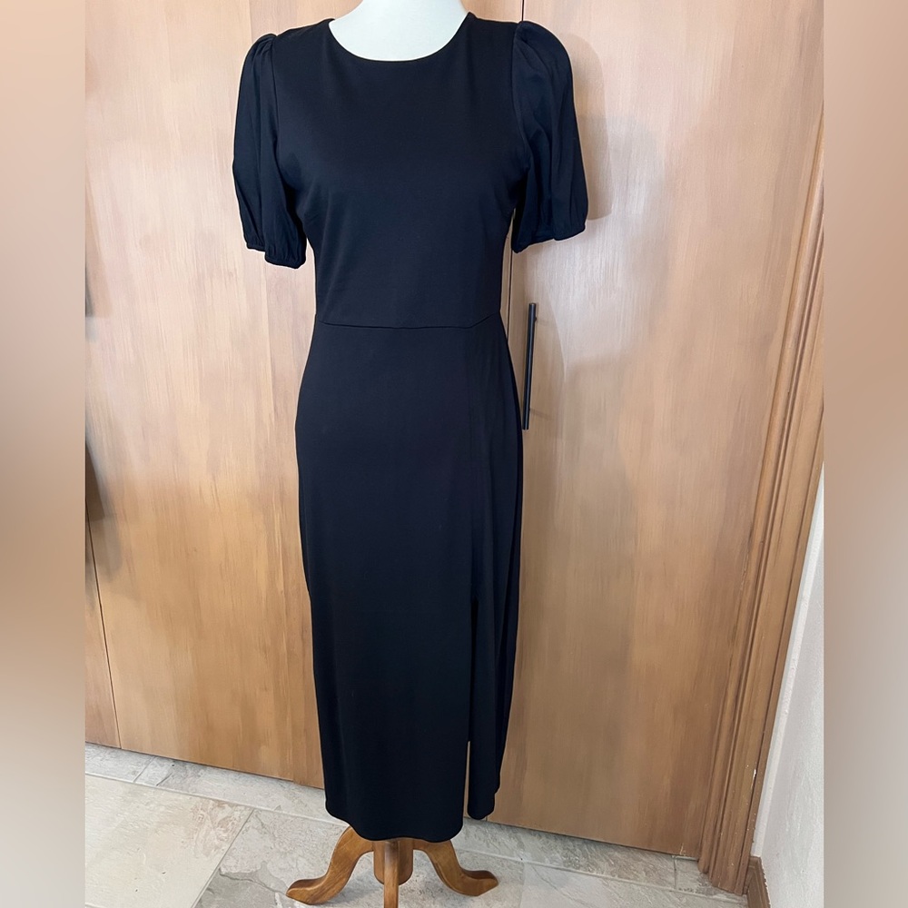Boden black tencel knit Dress NWT SIZE 8, open back, side slit, short sleeves